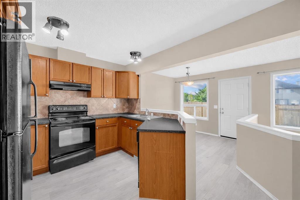 Single Family House for Sale in  Saddlebrook Common NE Saddle Ridge Calgary 