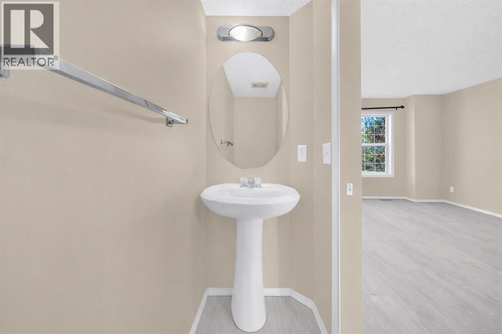 Single Family House for Sale in  Saddlebrook Common NE Saddle Ridge Calgary 