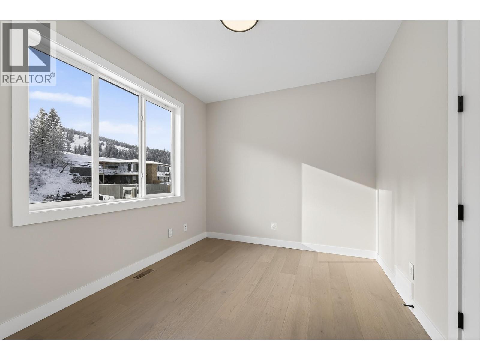 2138 LINFIELD Drive, Kamloops