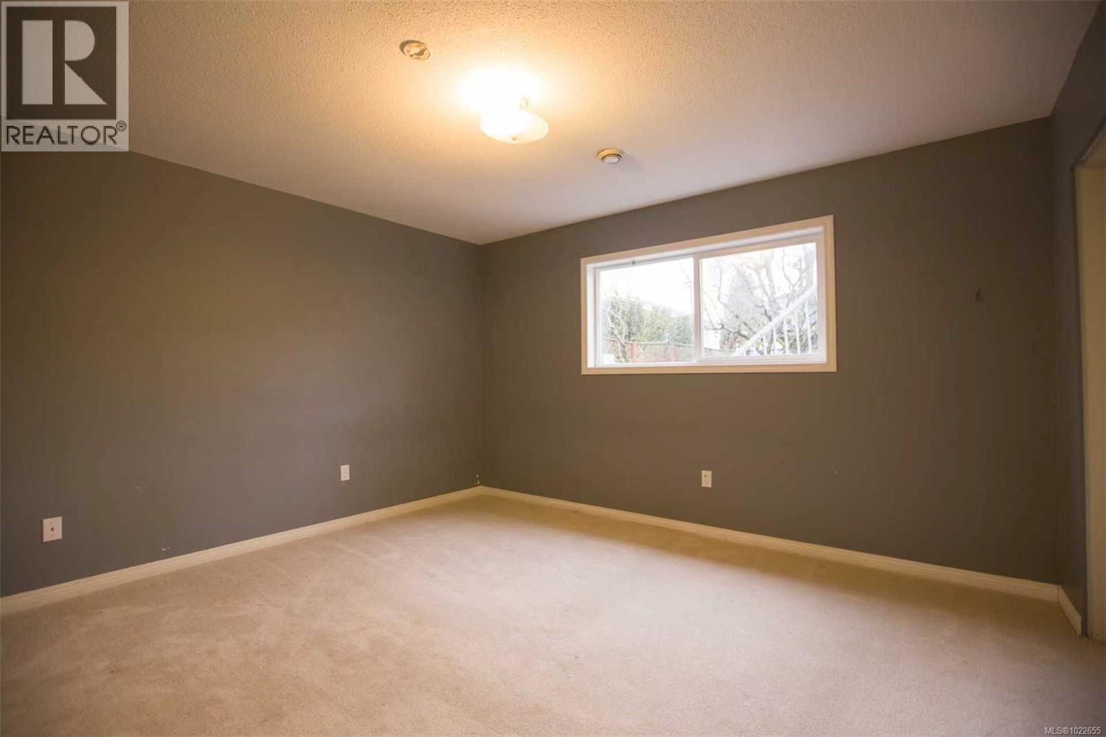 6404 Lasalle Rd, Nanaimo