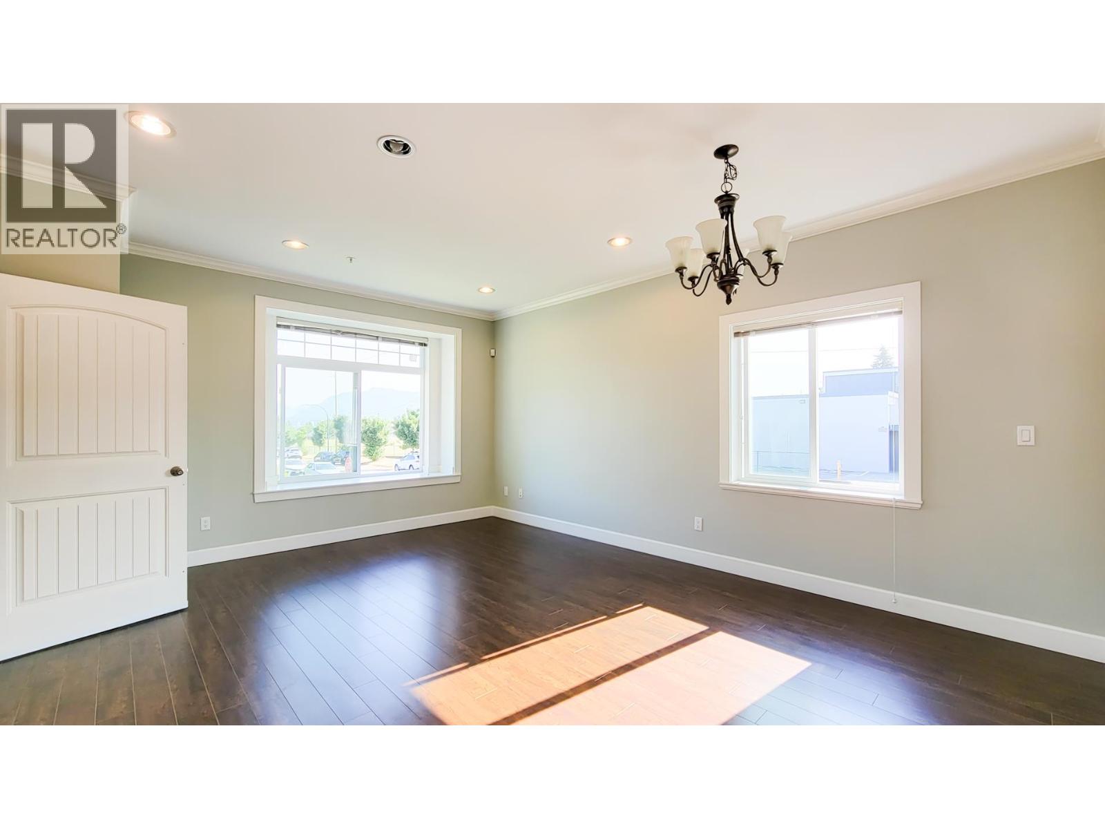 3096 E 26TH AVENUE, Vancouver — photo 3