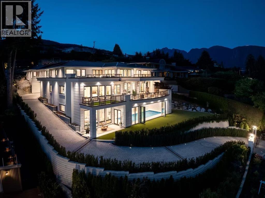 835 FARMLEIGH ROAD, West Vancouver