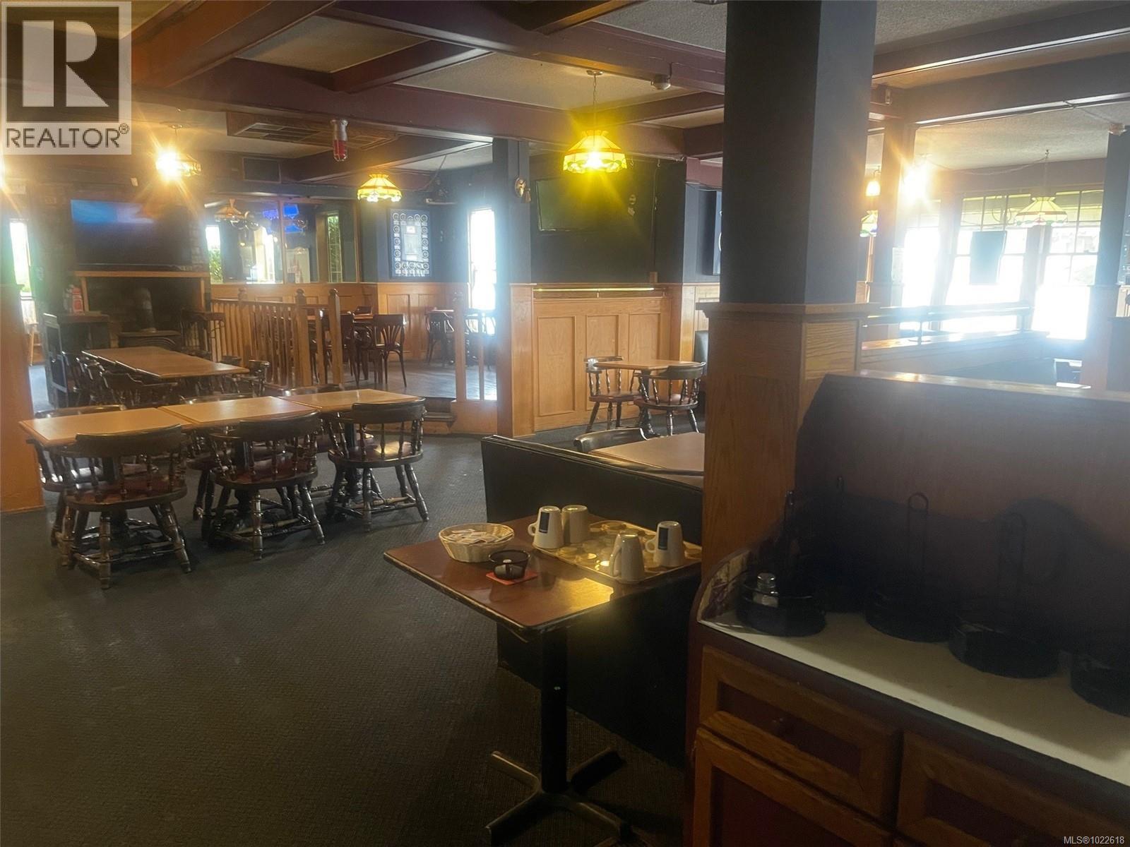 9576 CHEMAINUS RD - 7