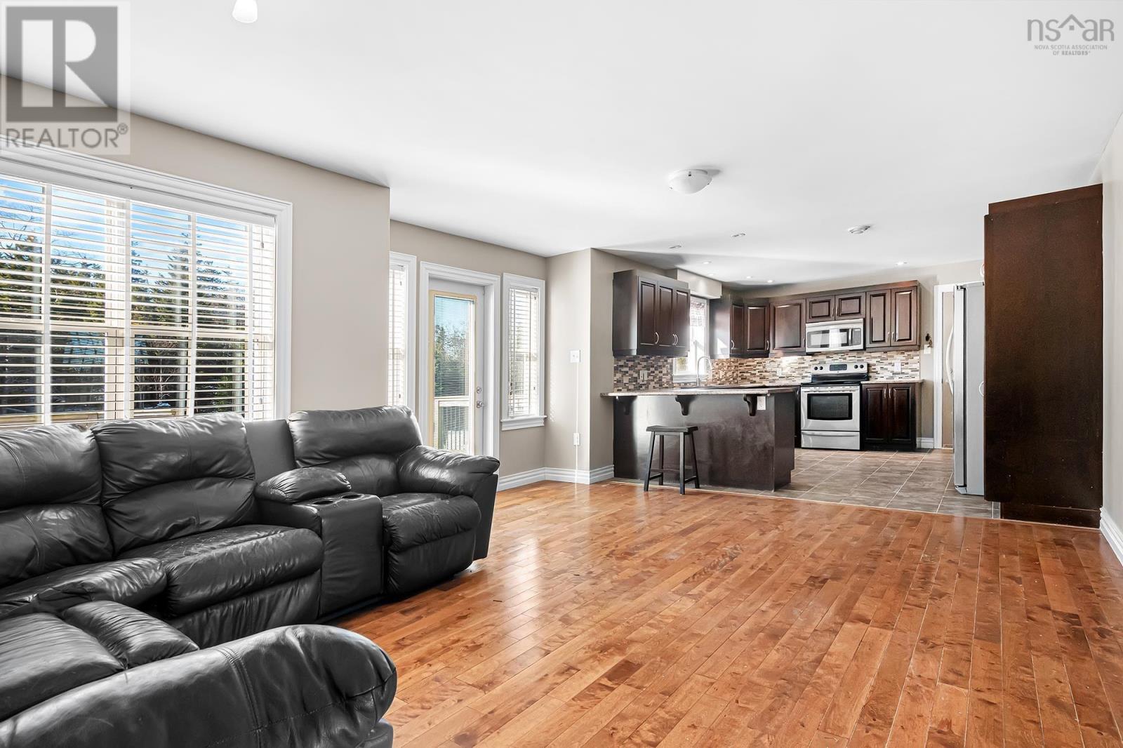 Property 13 of 49 of 45 Thicket Drive