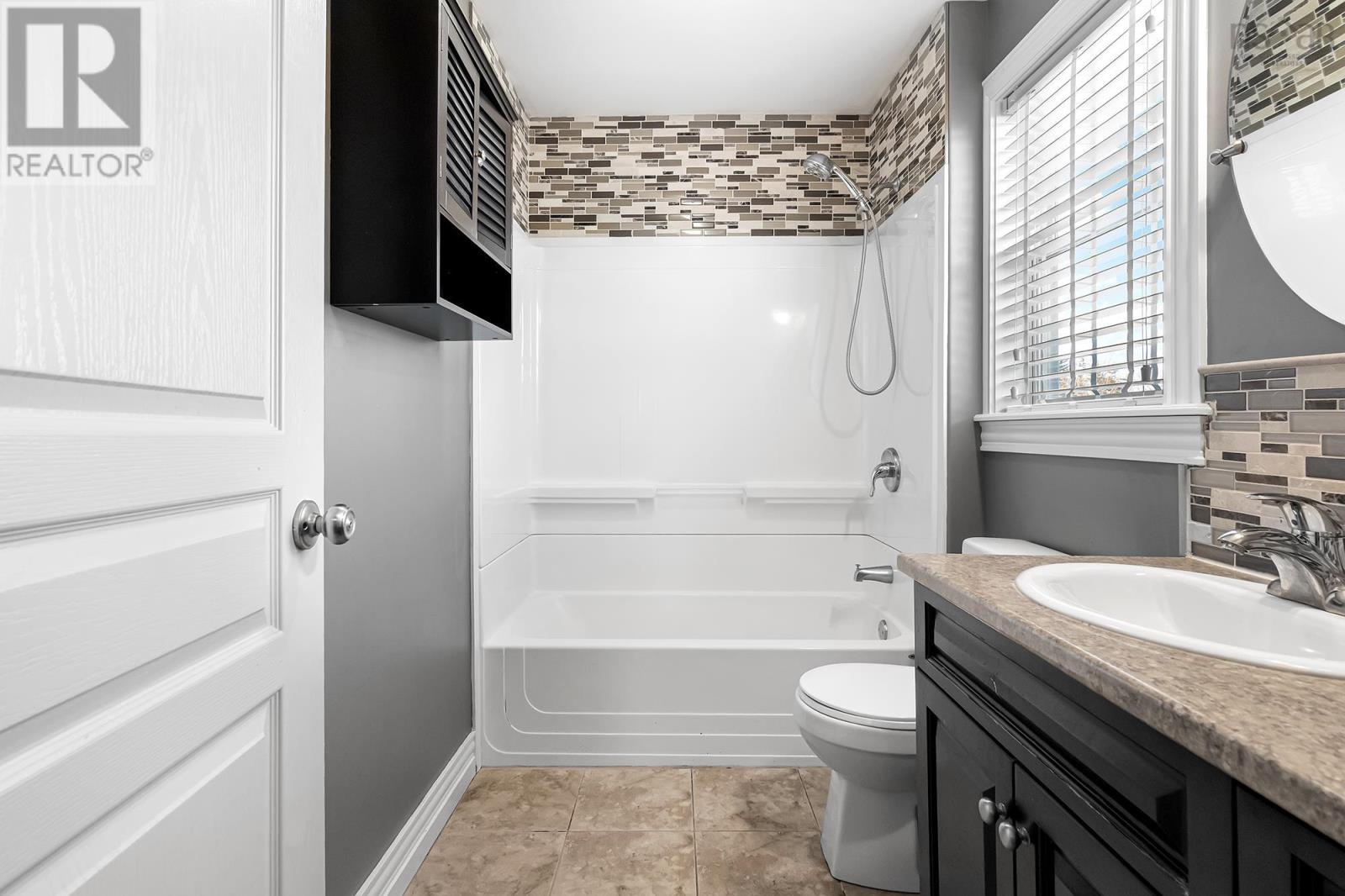 Property 30 of 49 of 45 Thicket Drive