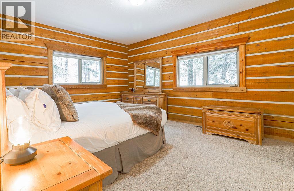 6755 COLUMBIA LAKE Road, Fairmont Hot Springs