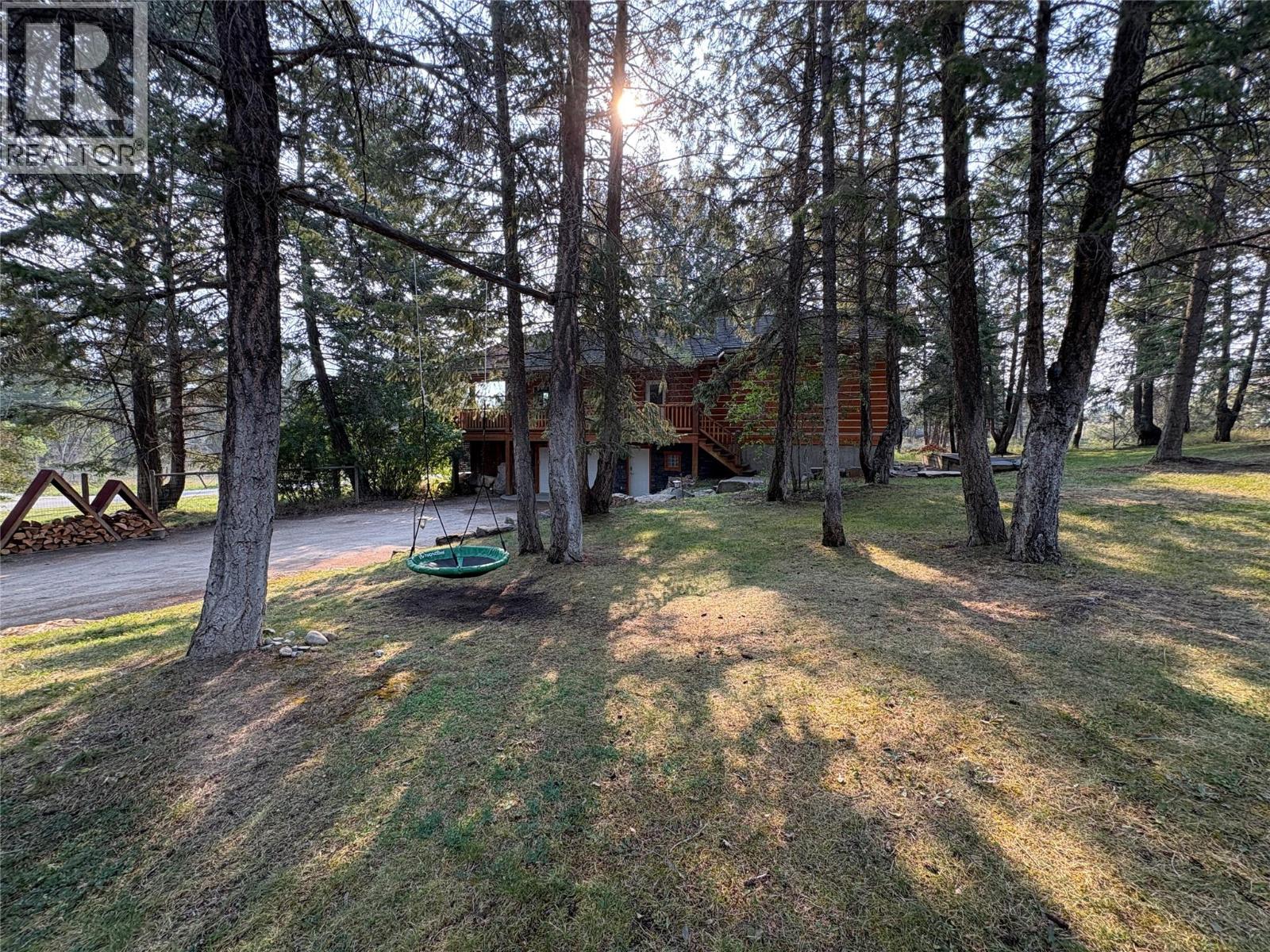 6755 COLUMBIA LAKE Road, Fairmont Hot Springs