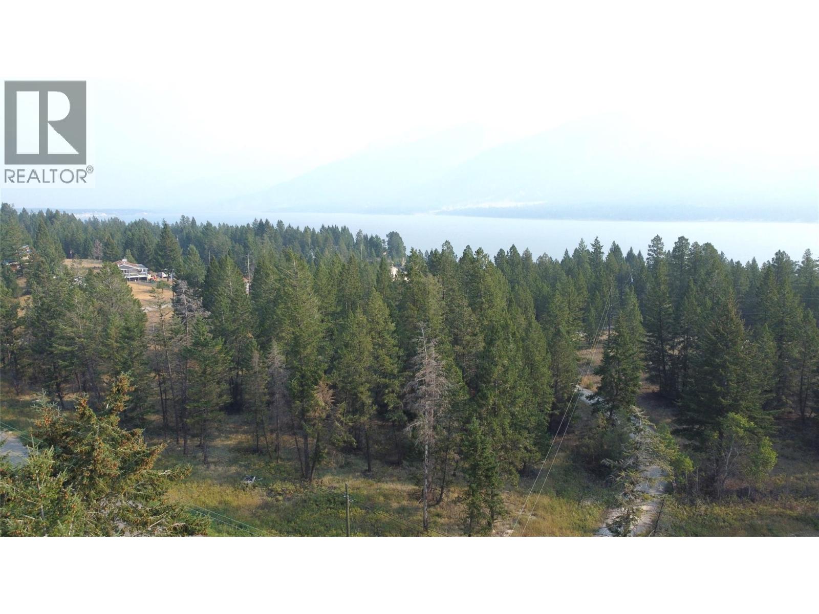 6755 COLUMBIA LAKE Road, Fairmont Hot Springs