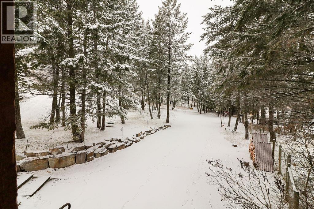 6755 COLUMBIA LAKE Road, Fairmont Hot Springs