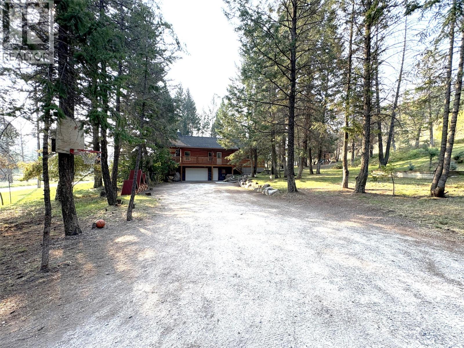 6755 COLUMBIA LAKE Road, Fairmont Hot Springs