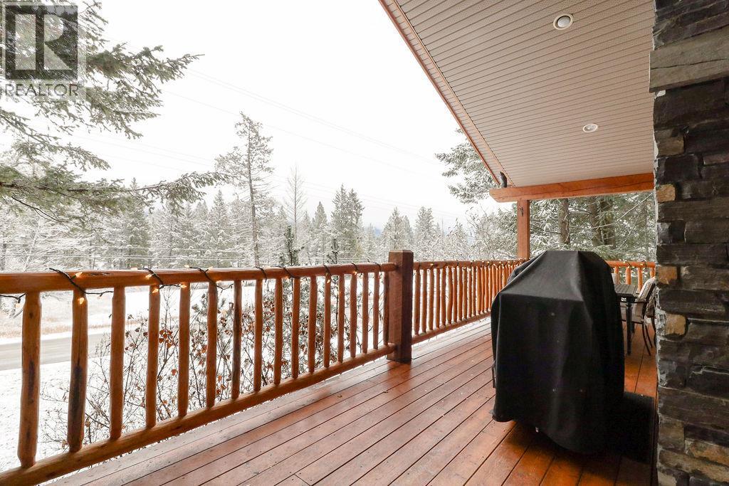 6755 COLUMBIA LAKE Road, Fairmont Hot Springs