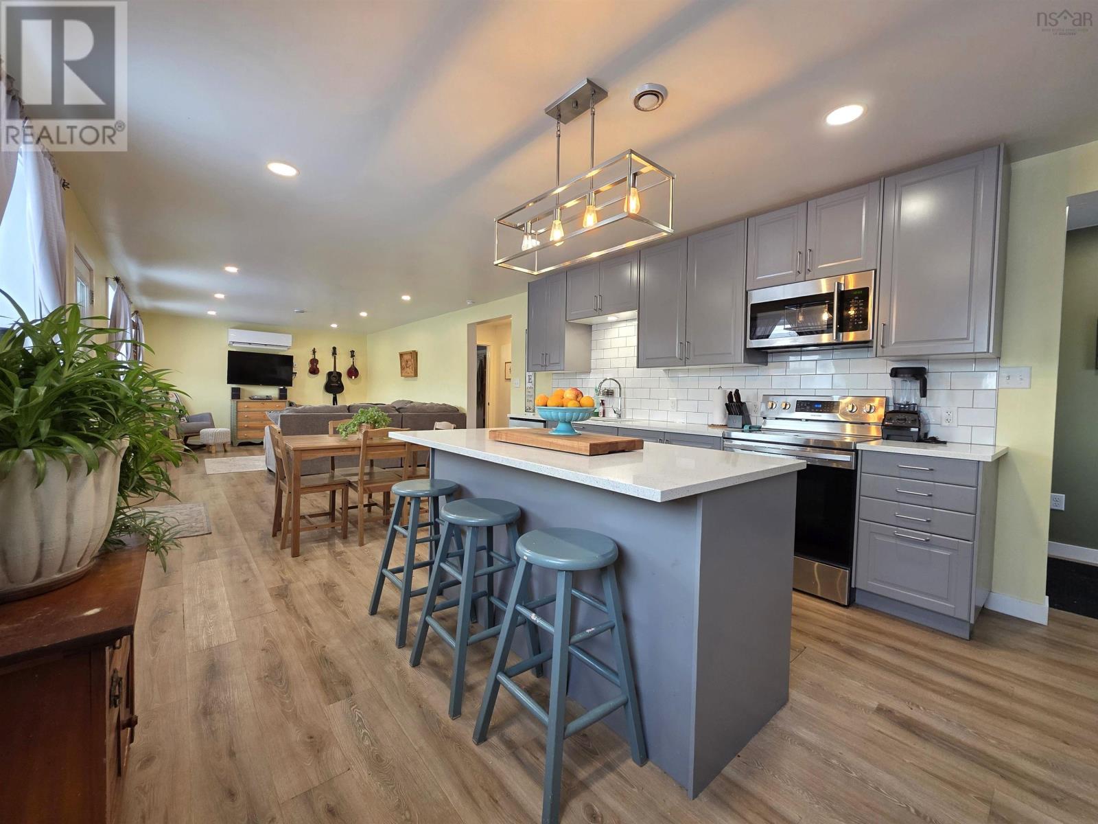 Property 23 of 49 of 259 Loop Old Highway 4 Highway