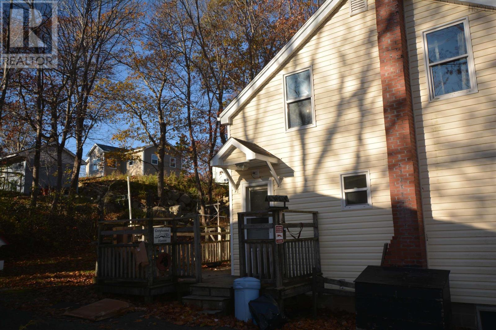 Property 4 of 22 of 6 Nelson Avenue