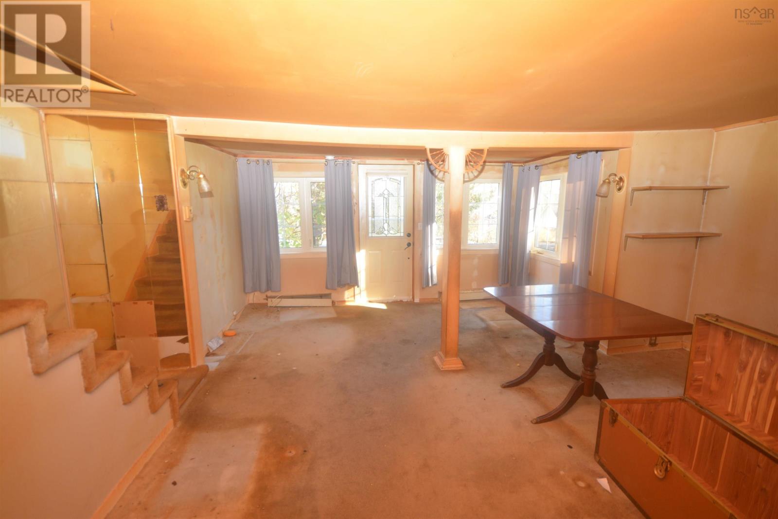 Property 20 of 22 of 6 Nelson Avenue