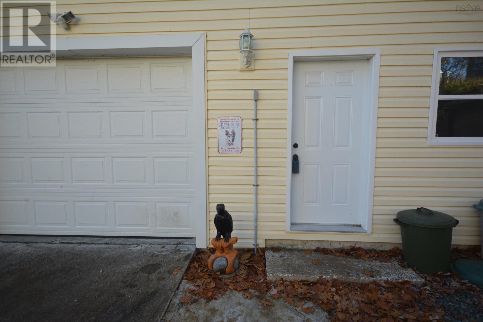 Property 6 of 22 of 6 Nelson Avenue