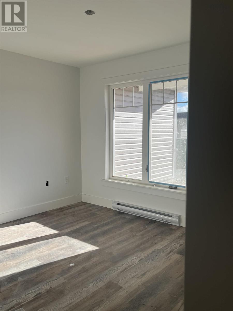 Property 5 of 18 of 38 Leaside Court