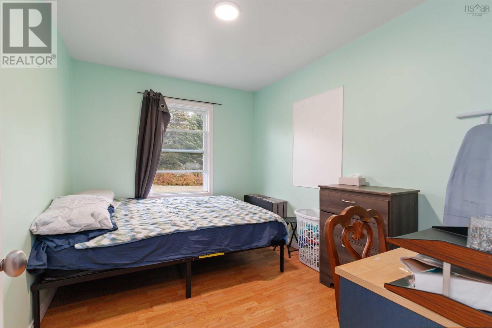 Property 21 of 39 of 7632 Highway 7