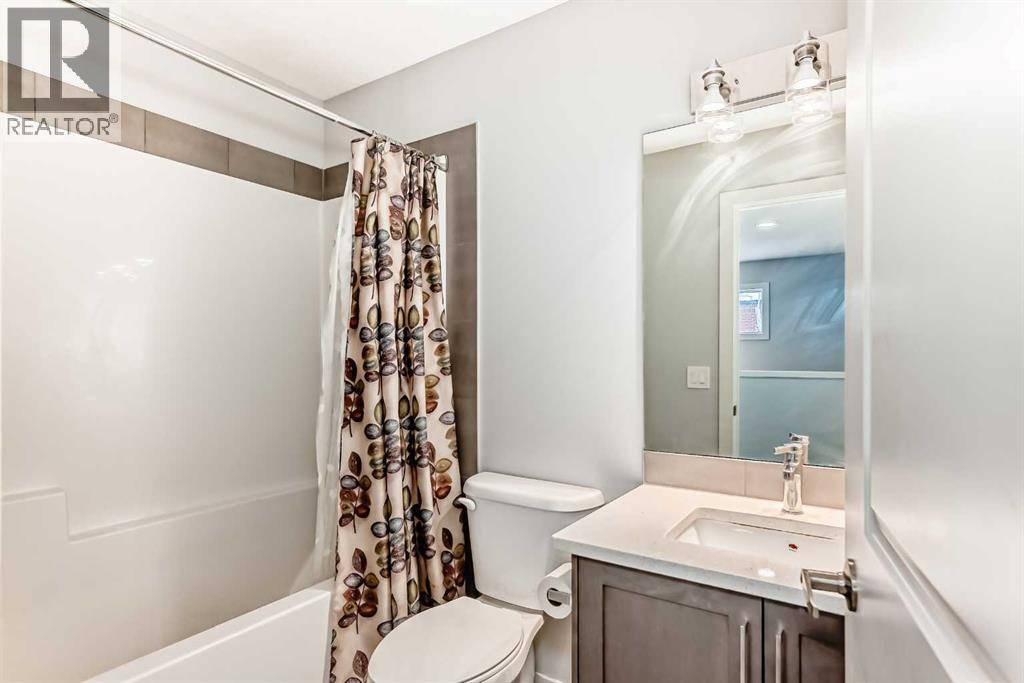 Single Family House for Sale in  Savanna Boulevard NE Saddle Ridge Calgary 