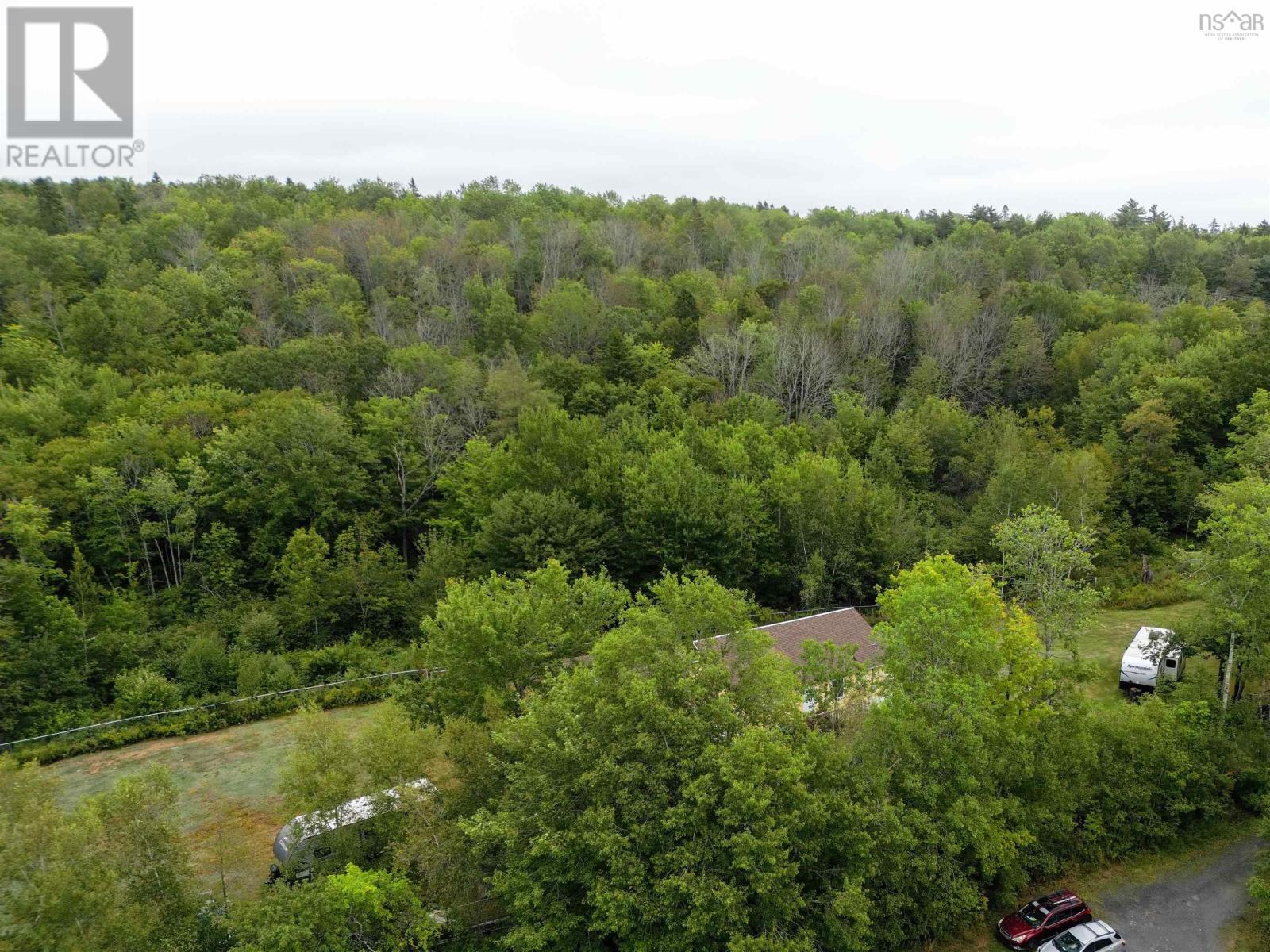 Property 35 of 42 of 7 Mansfield Lane