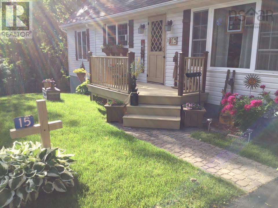 Property 37 of 37 of 15 Dexter Avenue