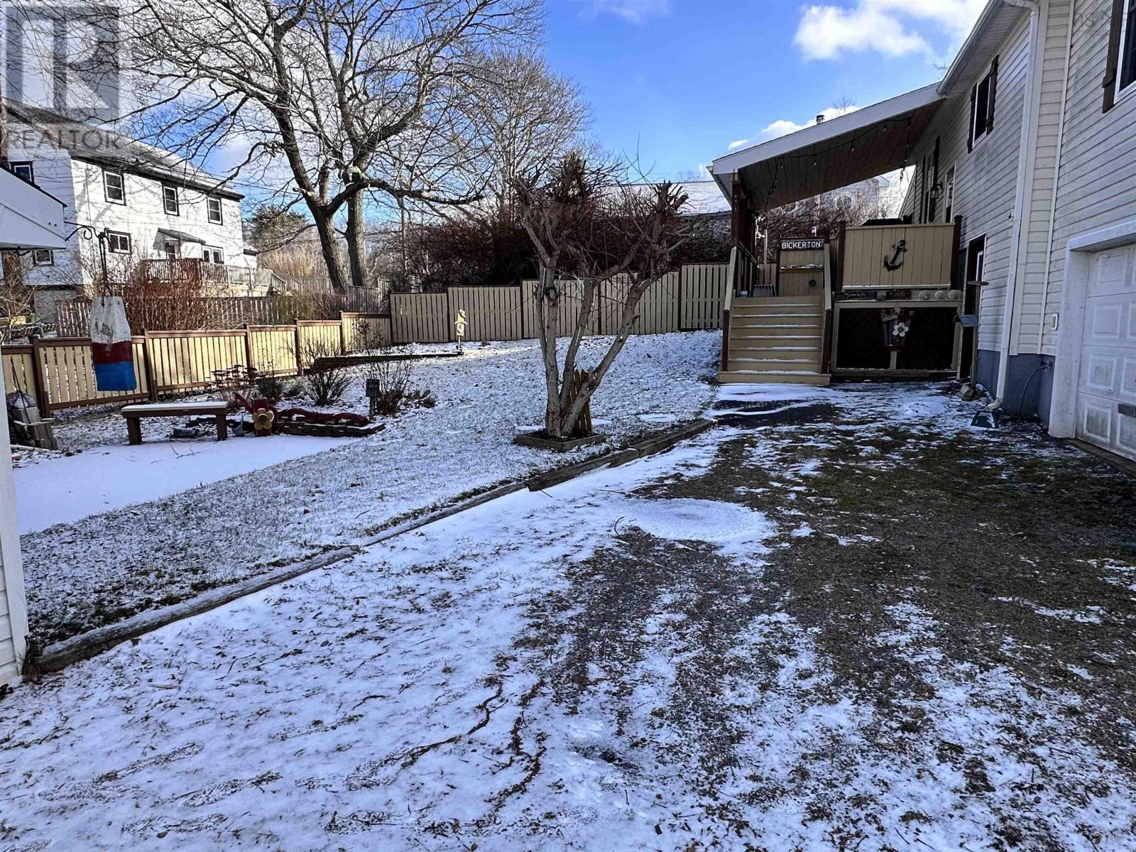 Property 28 of 37 of 15 Dexter Avenue