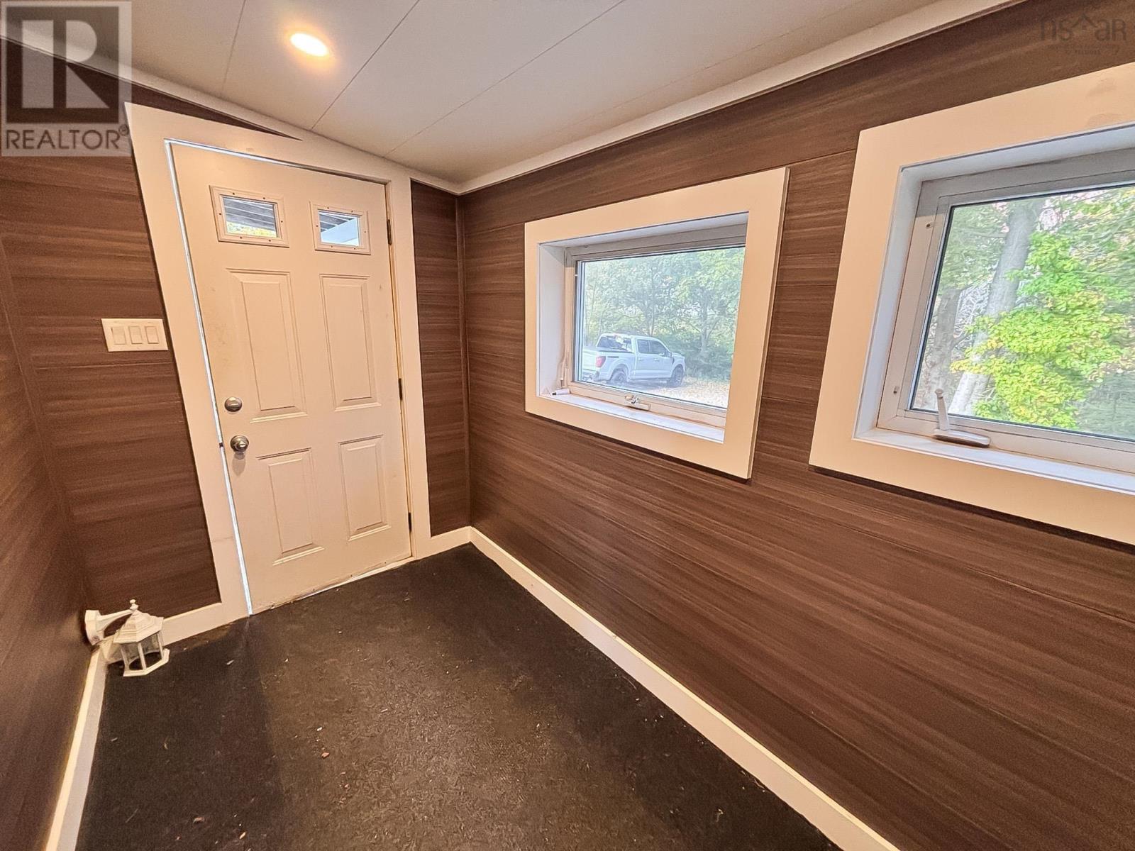 Property 27 of 31 of 186 Dufferin Street