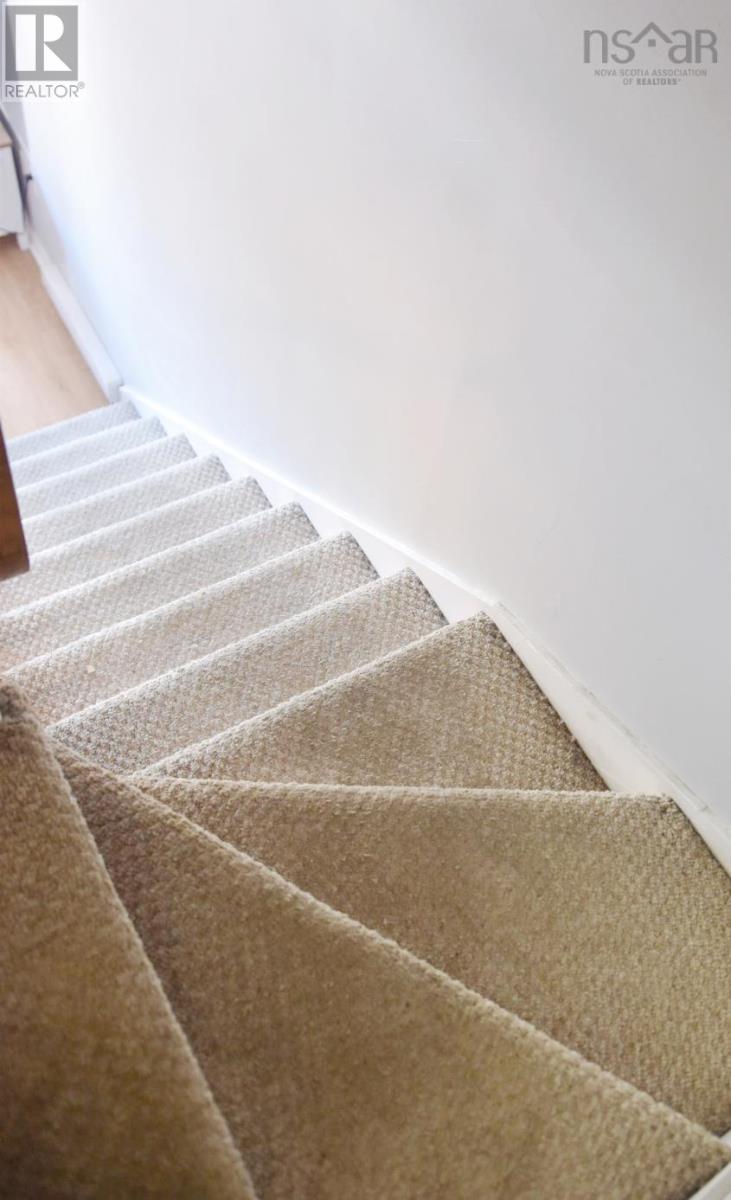 Property 19 of 30 of 231 75 Collins Grove