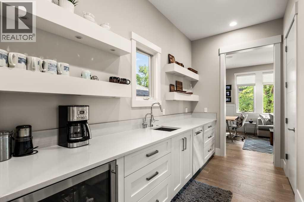 Single Family House for Sale in   Street SW Altadore Calgary 