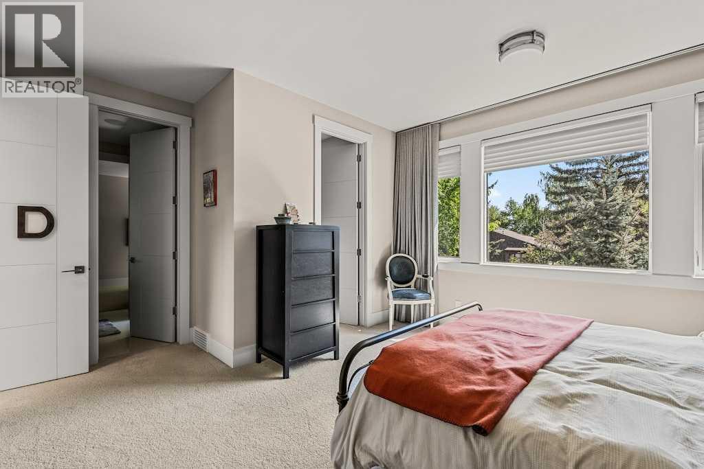 Single Family House for Sale in   Street SW Altadore Calgary 