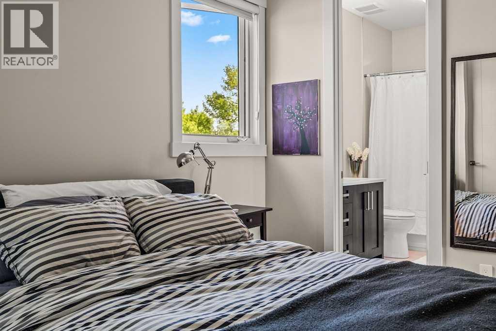 Single Family House for Sale in   Street SW Altadore Calgary 