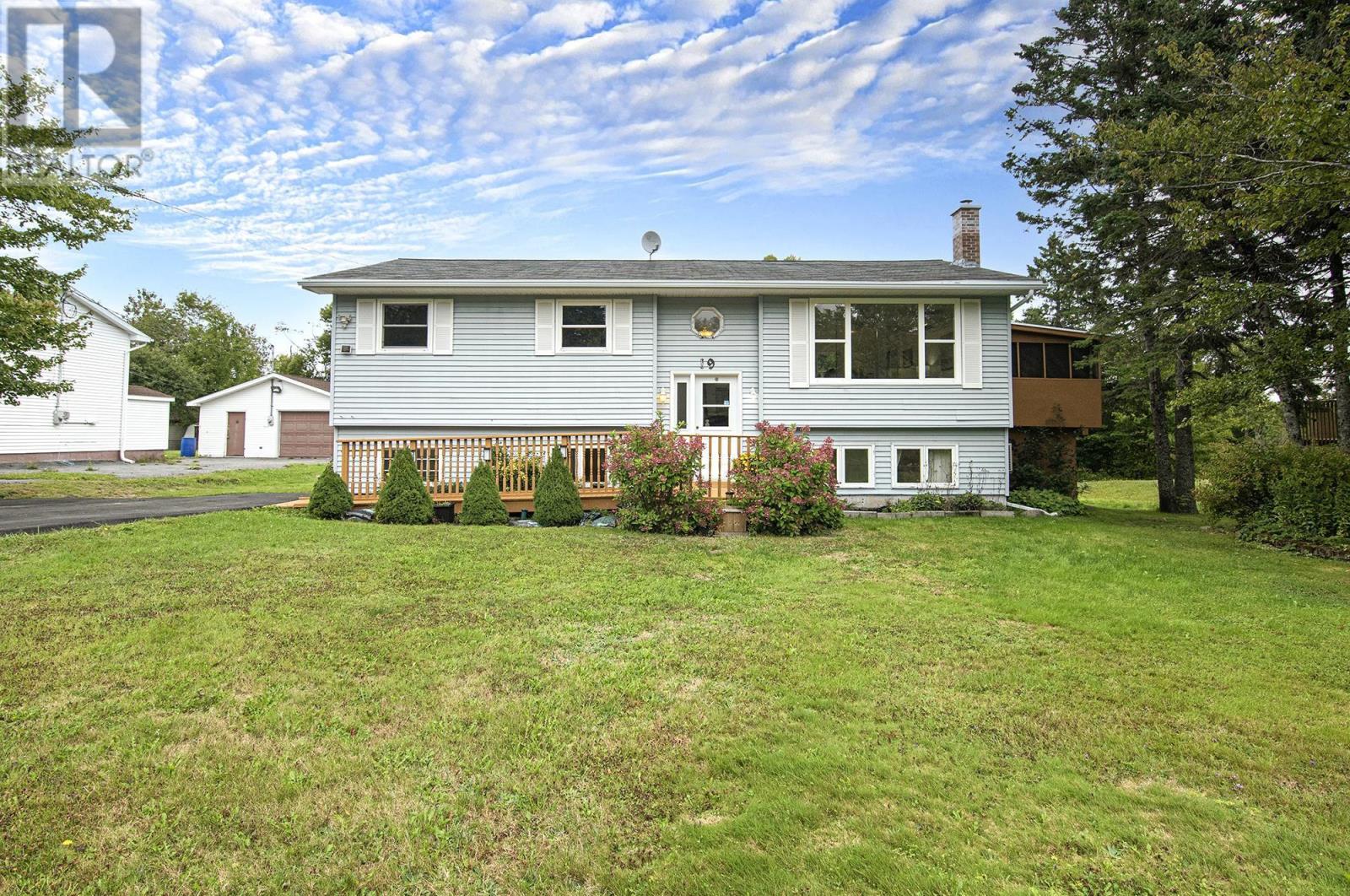 Property 2 of 51 of 19 Walker Street