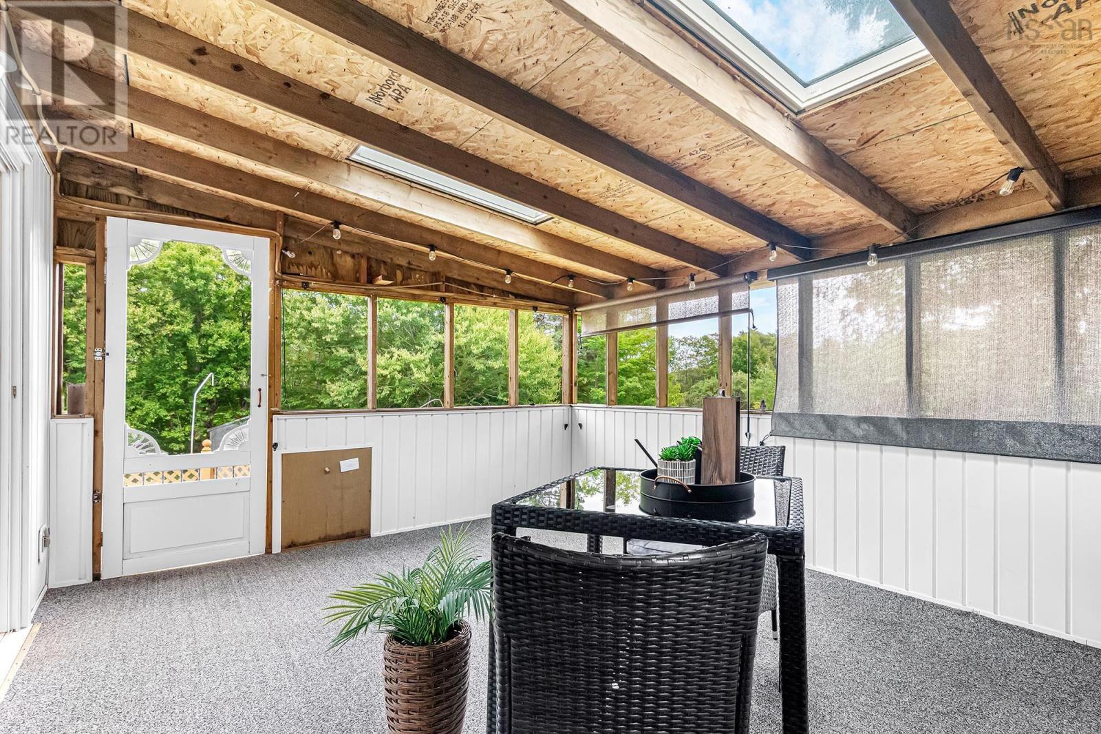 Property 23 of 51 of 19 Walker Street