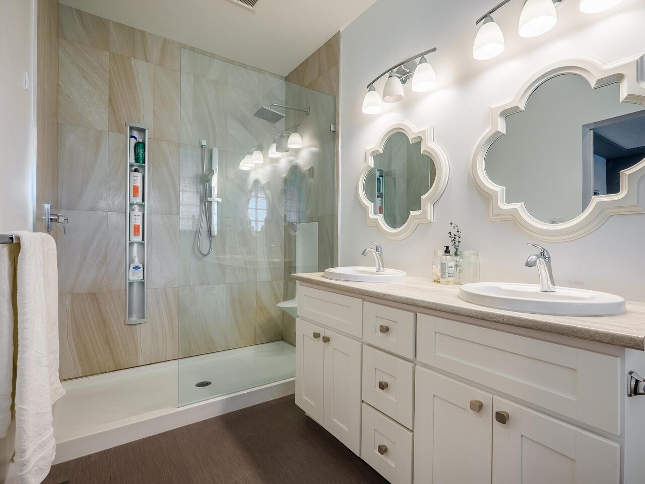 20977 44 AVENUE, Langley