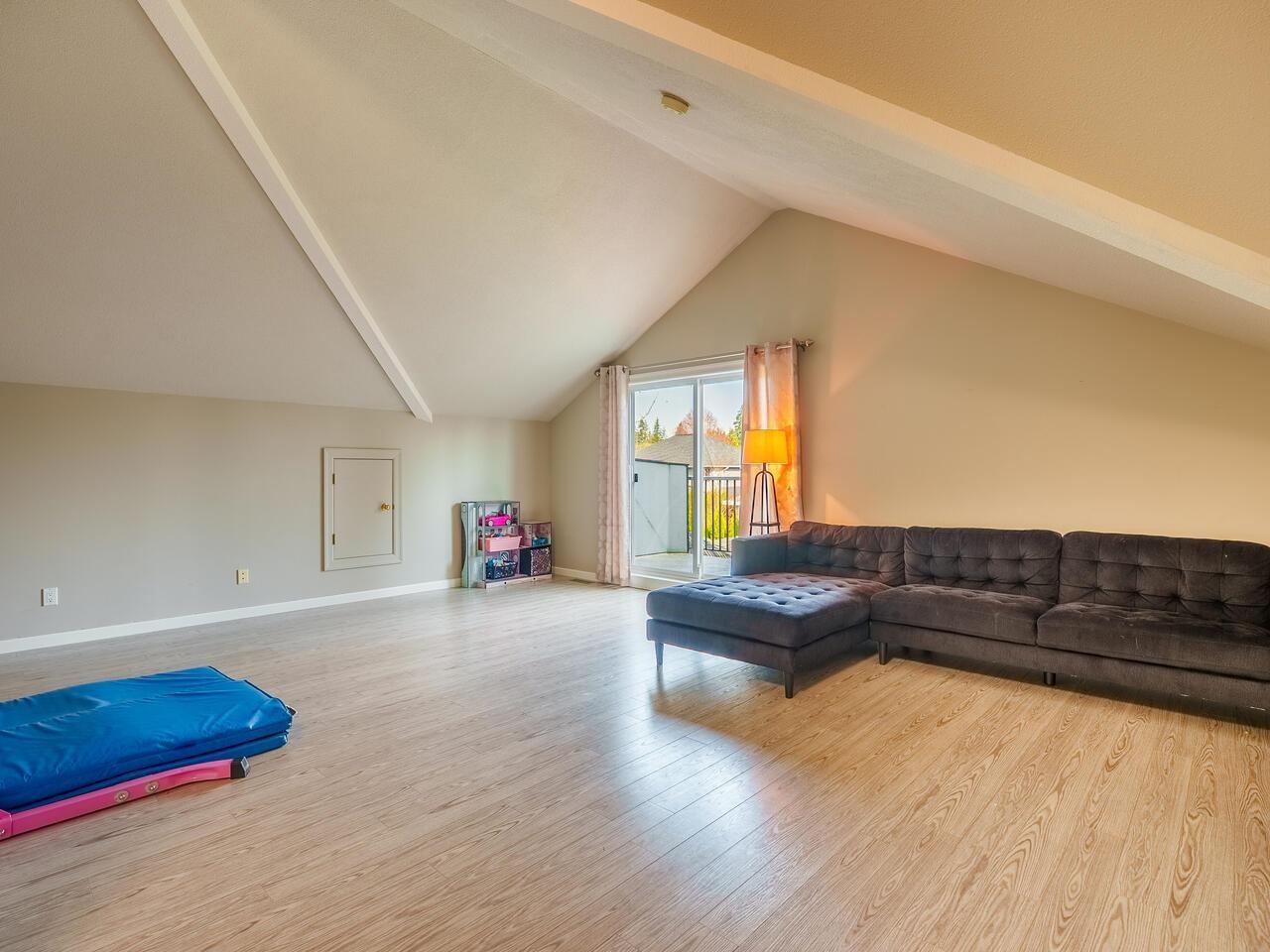 20977 44 AVENUE, Langley