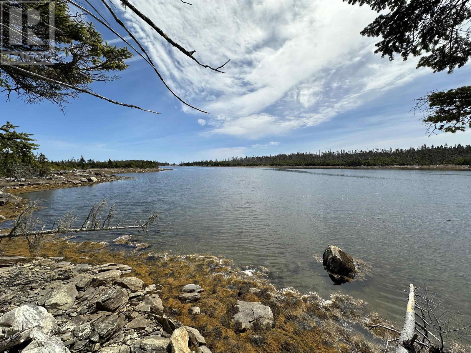 Property 25 of 28 of 1952 Passage Road