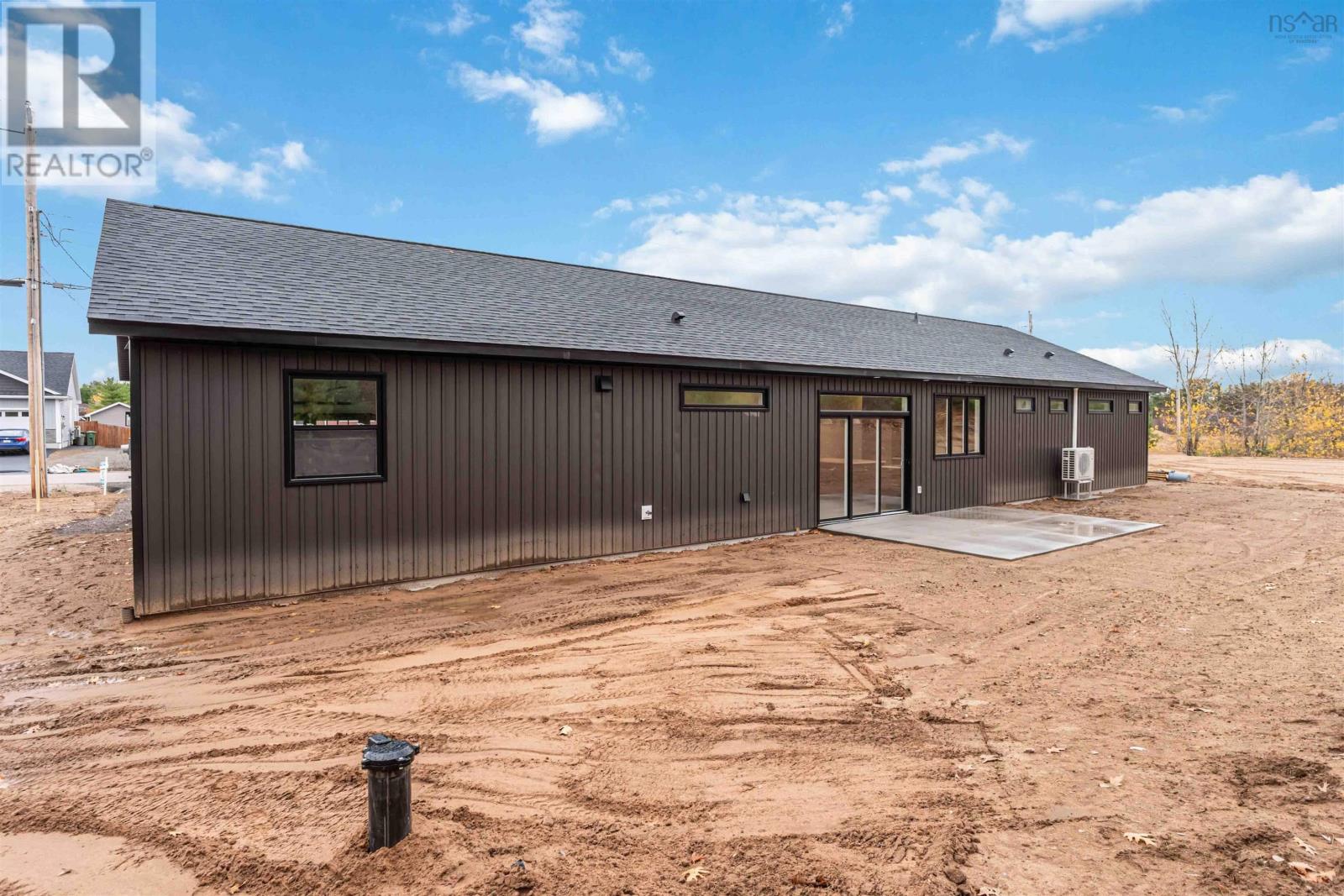 Property 47 of 51 of 16 Cynthia Drive, Champlain Heights