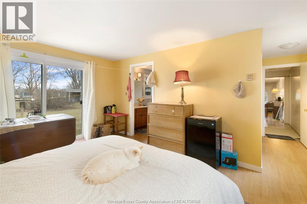 942 ERIE AVENUE - 36