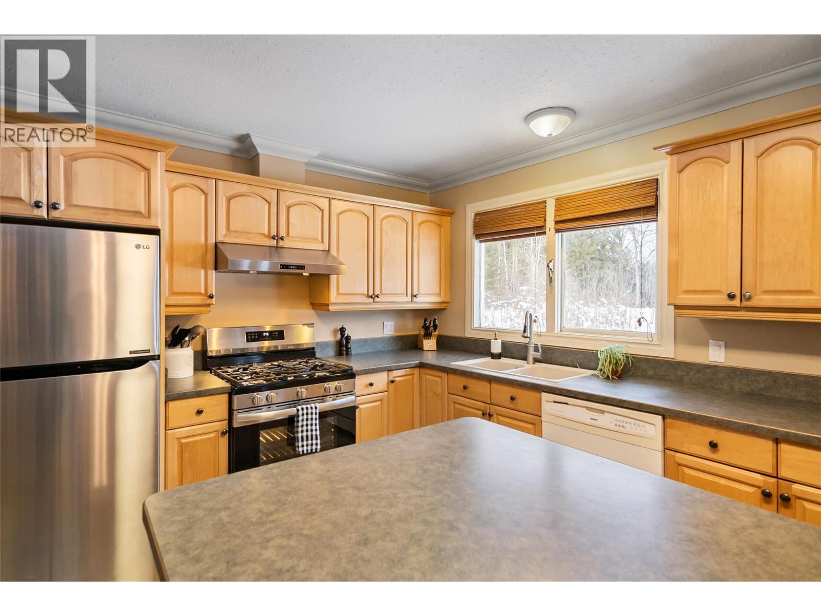 1314 Pratico Road, Revelstoke