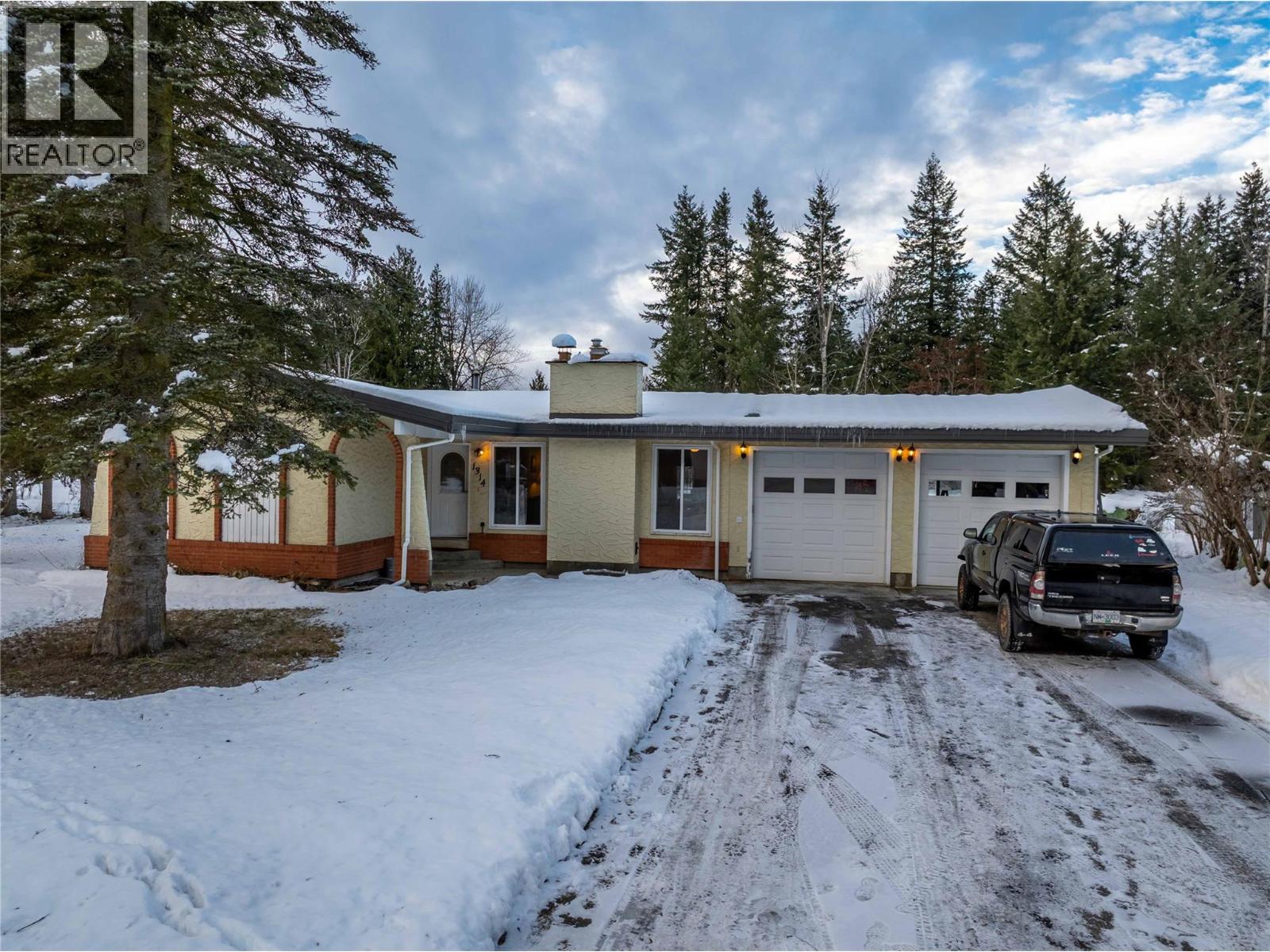 1314 Pratico Road, Revelstoke