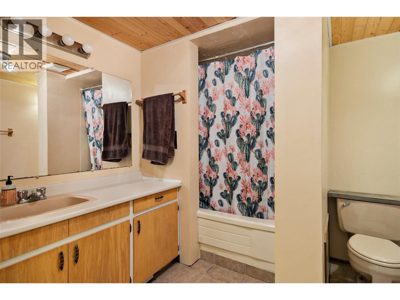 1314 Pratico Road, Revelstoke