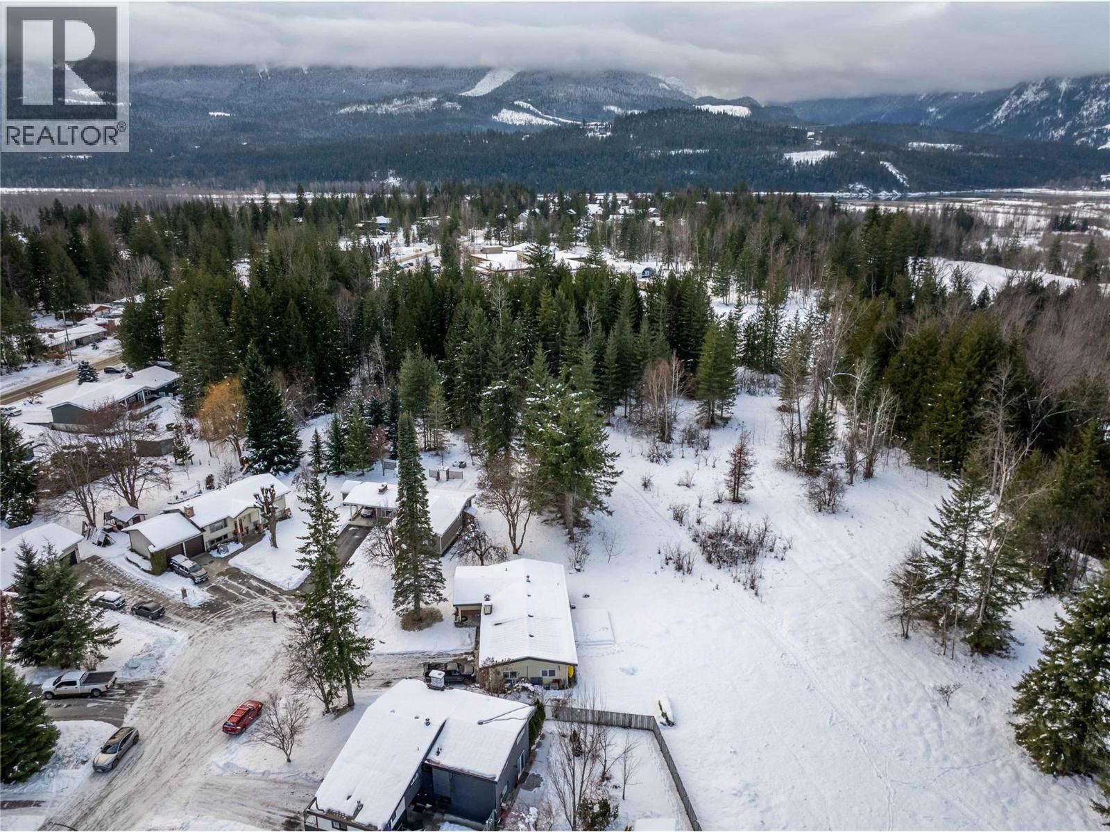 1314 Pratico Road, Revelstoke