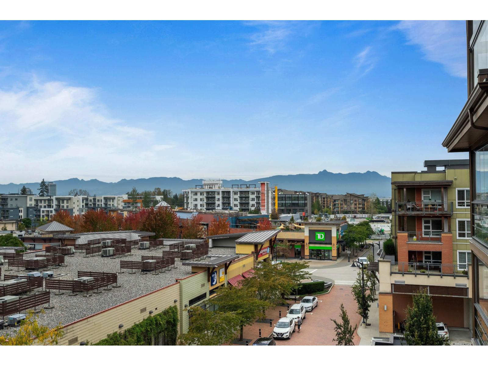 A512 20716 WILLOUGHBY TOWN CENTRE DRIVE, Langley