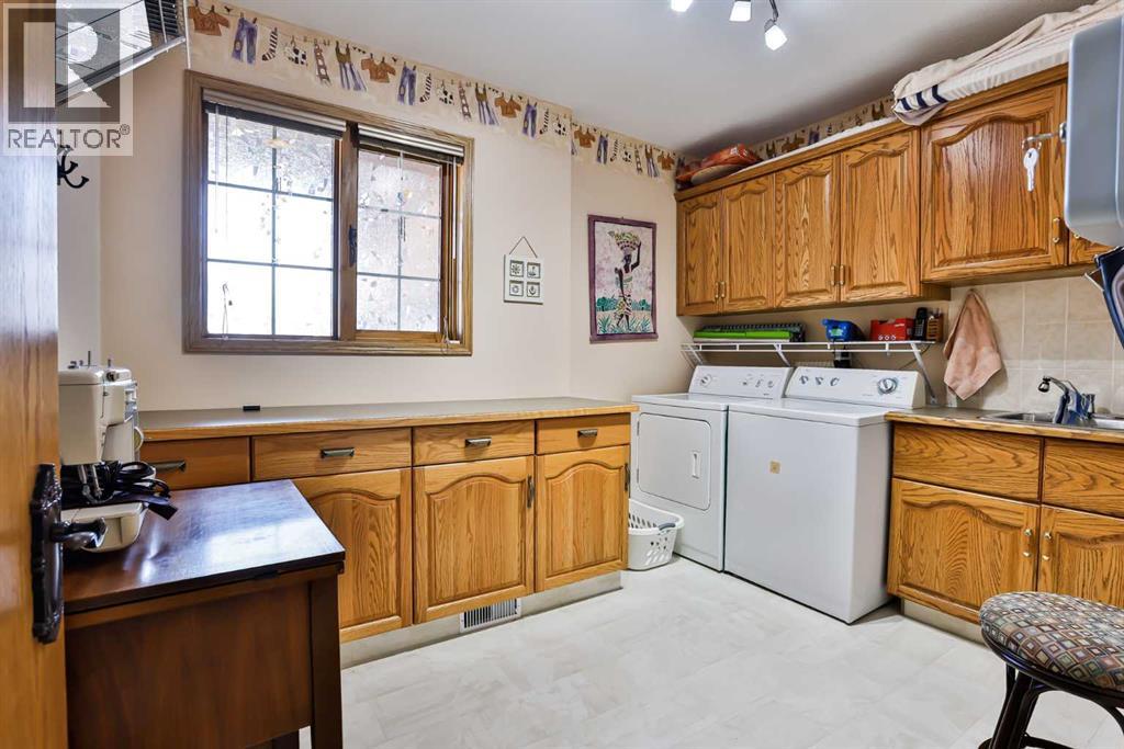 Single Family House for Sale in   Avenue S Glendale Lethbridge 