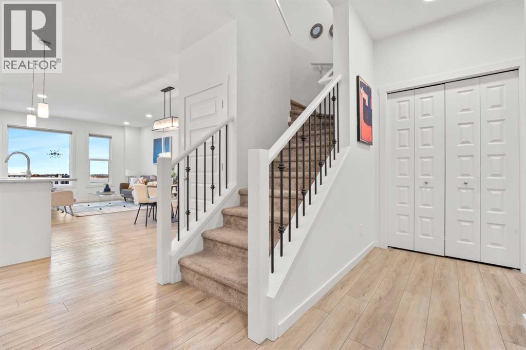 Single Family House for Sale in  Creekstone Way SW Pine Creek Calgary 