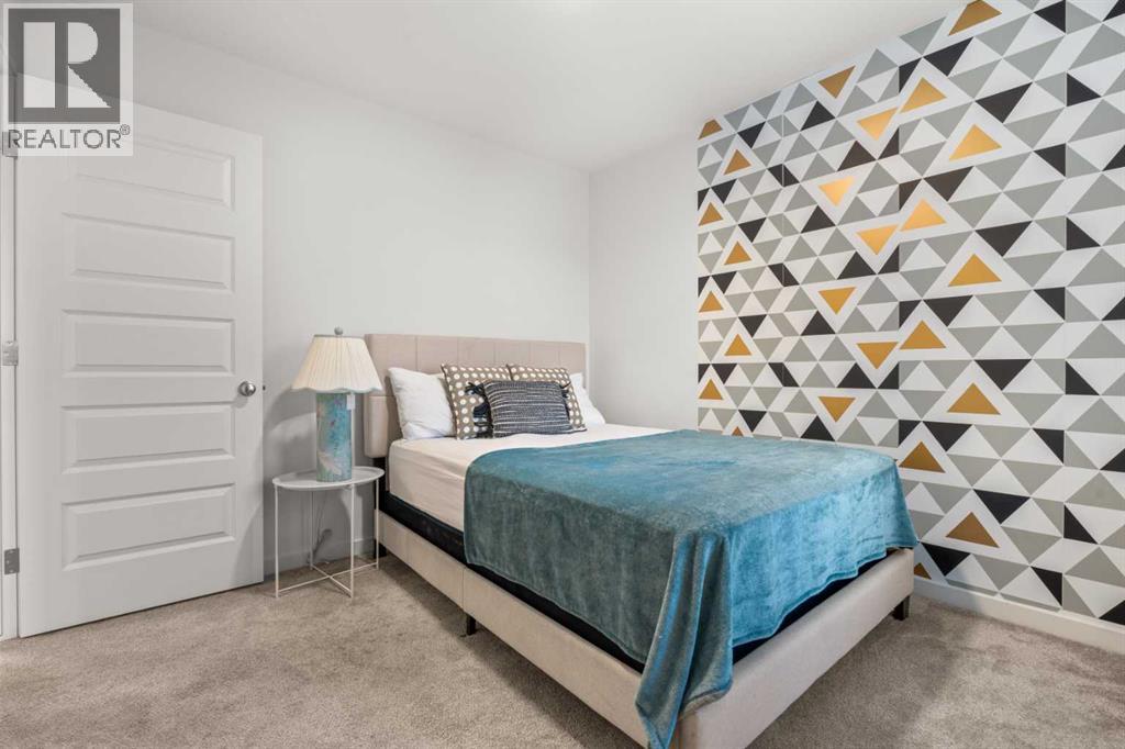 Single Family House for Sale in  Creekstone Way SW Pine Creek Calgary 