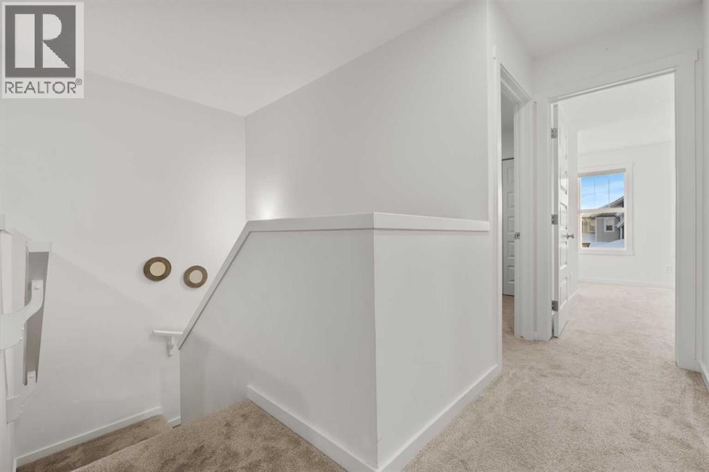 Single Family House for Sale in  Creekstone Way SW Pine Creek Calgary 