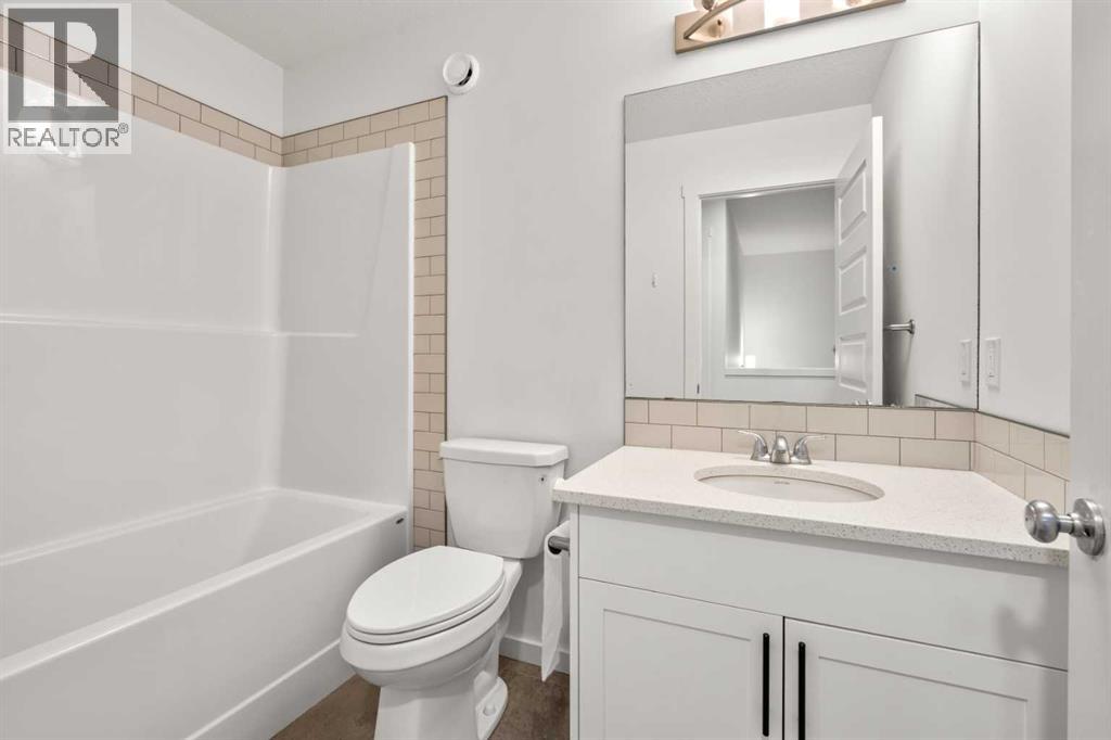 Single Family House for Sale in  Creekstone Way SW Pine Creek Calgary 