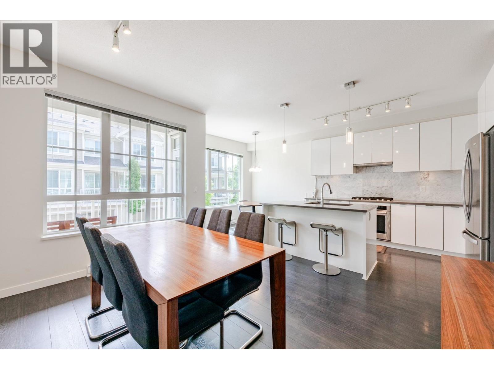 #54-5510 ADMIRAL Way, Delta