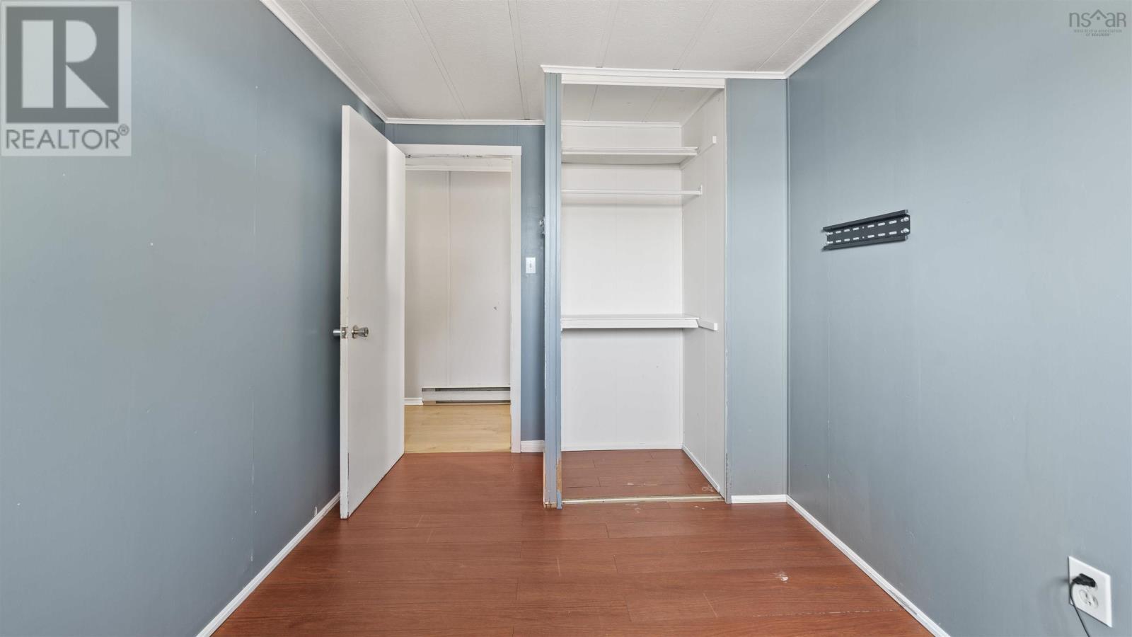 Property 20 of 36 of 35 Sylvan Avenue