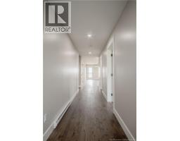 47 Rockingstone Drive, photo 3